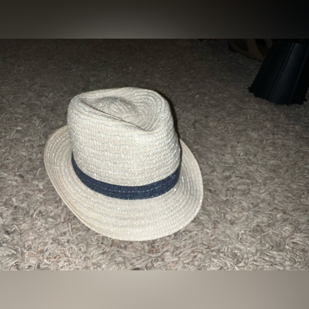 Toddler boys fendora hat like new